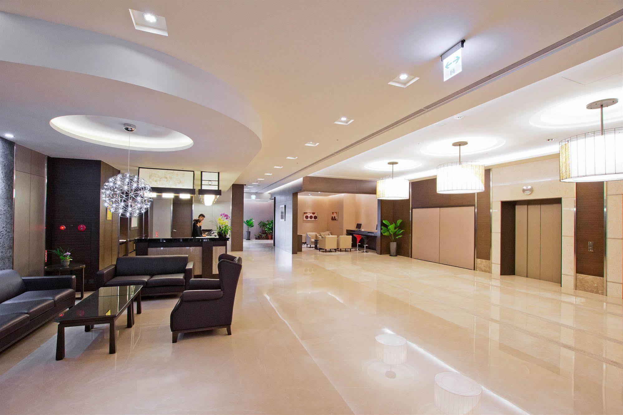 Lailai Hotel Тайчжун Екстер'єр фото
